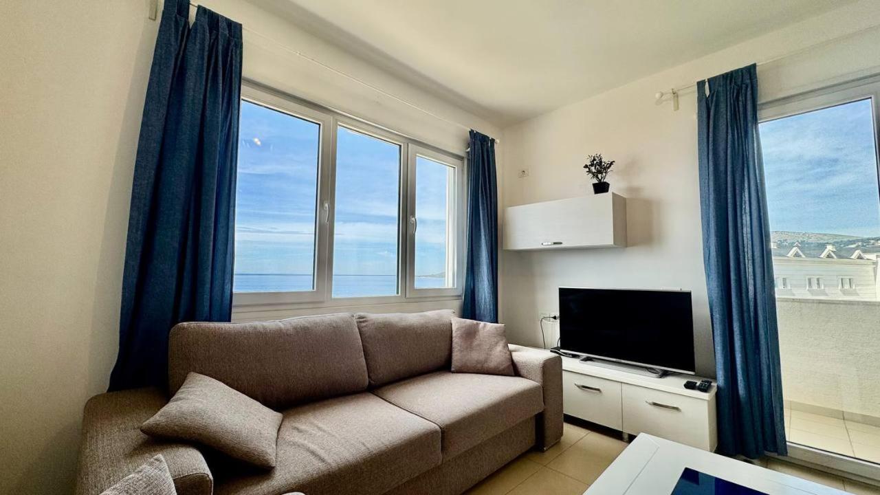White Sea View * Saranda